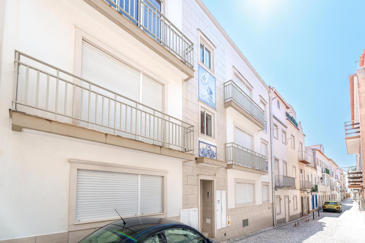 Charming Nazare Apartment-1 Minute To The Beach Esterno foto